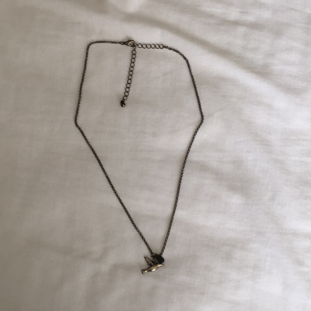 Dainty bird necklace